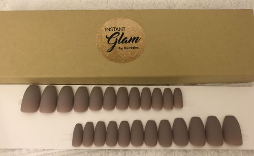 Customer photo review of INSTANT GLAM- SOFT MATTE COFFIN SOLID SETS