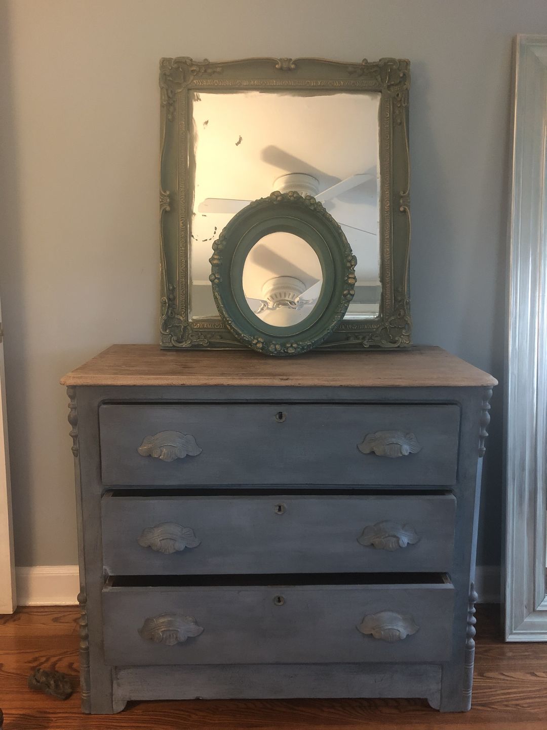 Customer photo review of Noir Black - Toscana Milk Paint