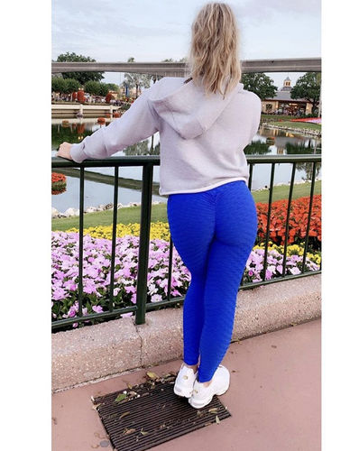 Customer photo review of GYMKARTEL® ANTI-CELLULITE AND PUSH UP LEGGINGS - BLUE