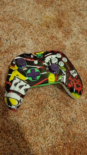 Customer photo review of Gambler - XBOX One Controller Skin
