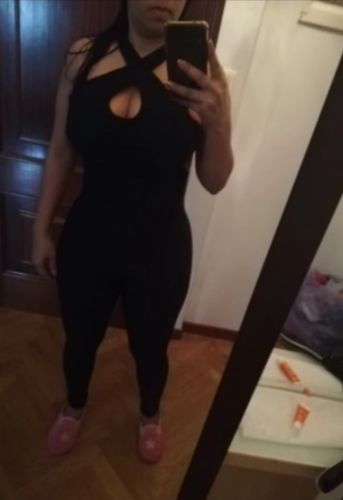 Customer photo review of GYMKARTEL® ANTI-CELLULITE AND BOOTY LIFTING JUMPSUIT - BLACK
