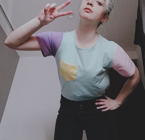Customer photo review of Tshirt EXO & BTS Pastel Patches™