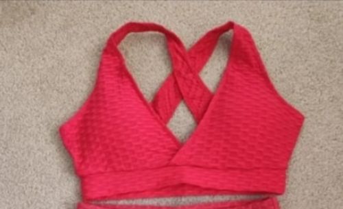 Customer photo review of GYMKARTEL® SUPPORTIVE SPORTS BRA - RED
