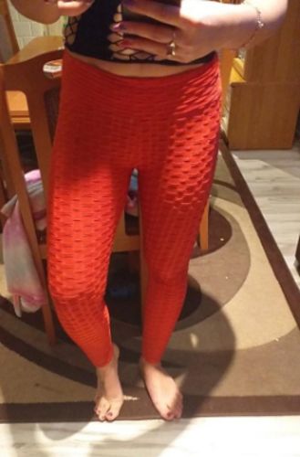 Customer photo review of GYMKARTEL® ANTI-CELLULITE AND PUSH UP LEGGINGS - RED