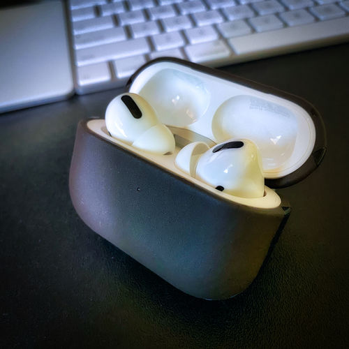Customer photo review of Nomad Active Leather Case for AirPods Pro (2019)
