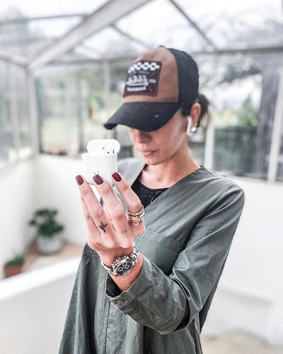 Customer photo review of White Nova