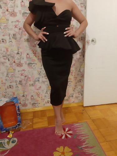 Customer photo review of Floral Ruffles Bodycon Backless Cocktail Party Dress