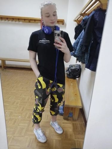 Customer photo review of Binot Enetz Joggers