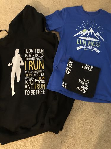 Customer photo review of Run Hard Live Easy Neck Gaiter
