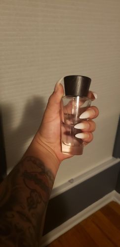 Customer photo review of INSTANT GLAM- LONG STILETTO OR LONG COFFIN BABY BOOMER NUDE OMBRÉ SET