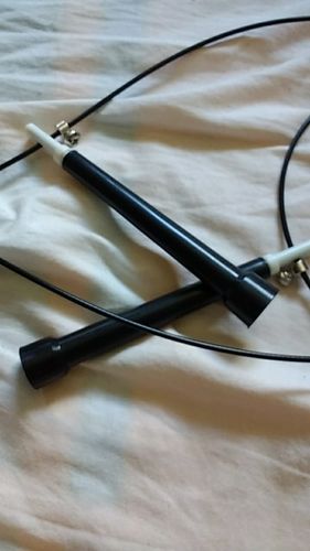 Customer photo review of Corde à sauter réglable