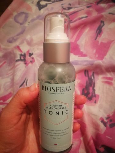 Customer photo review of Cucumber Lemongrass Face Tonic