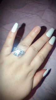 Customer photo review of S925 Round Cut 1.5 Ct Fashion Halo Five Stone Anniversary Ring In Sterling Silver