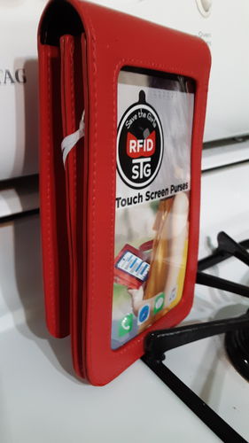 Customer photo review of Go Cards Embroidered Purse (RFID)