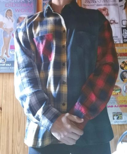 Customer photo review of Agin Vitti Shirt