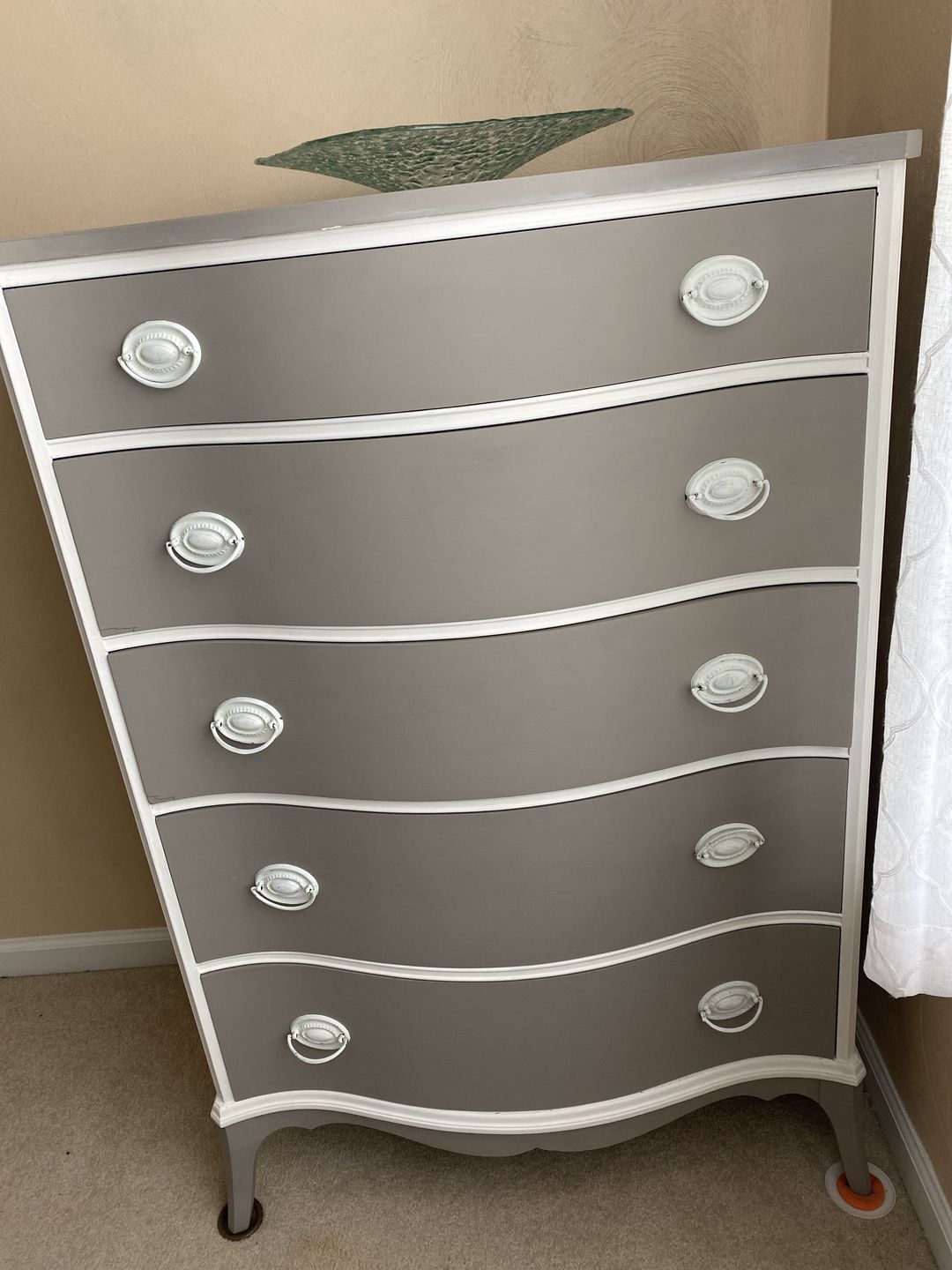 Customer photo review of Selznick Grey - One Step Paint