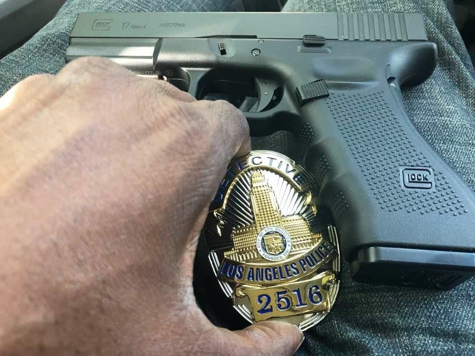 Customer photo review of LAPD Los Angeles Police Detective Badge Solid Copper Replica Movie Props With Number 2516