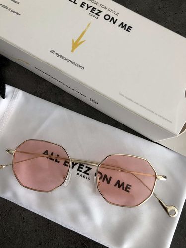 Customer photo review of TRAVIS