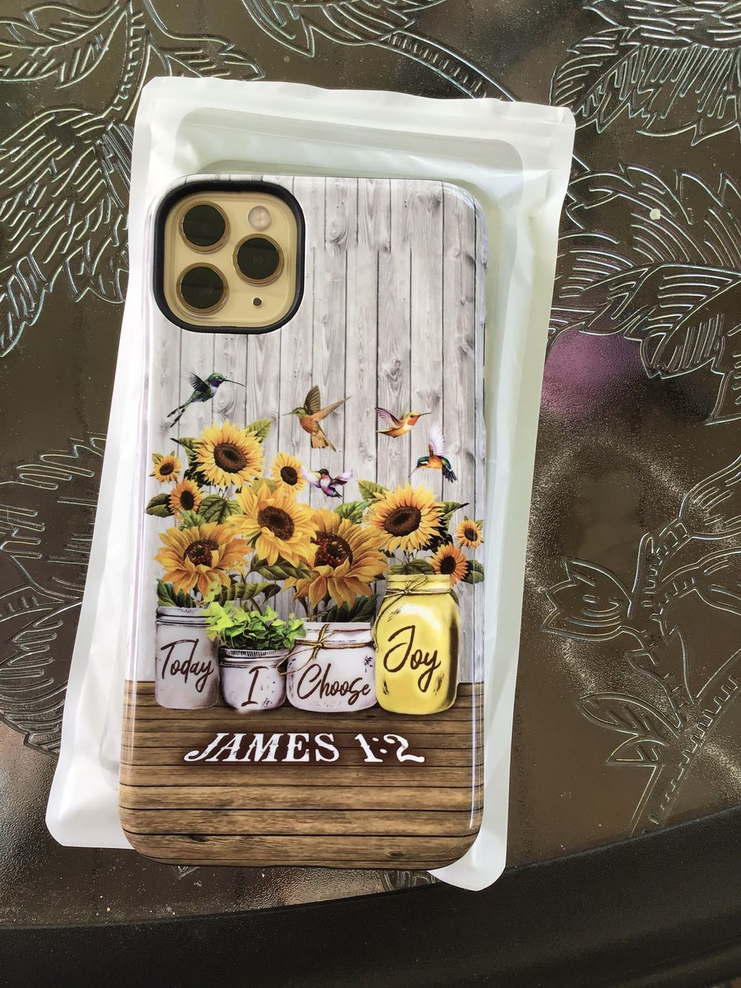 Customer photo review of Christian phone cases: Today I choose Joy James 1:2, Sunflower Hummingbird phone case