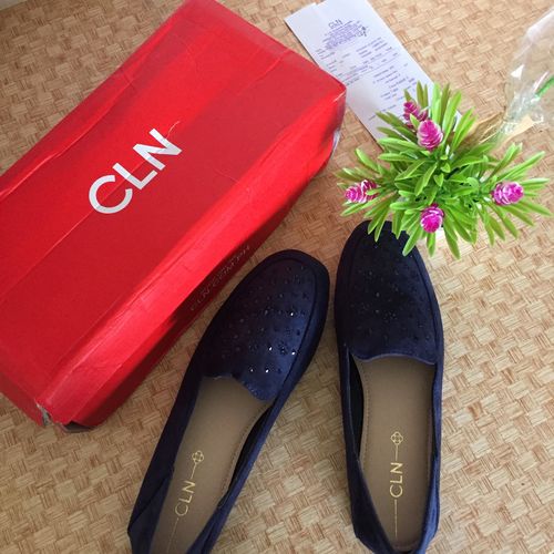 Customer photo review of Hayward Comfort Loafers