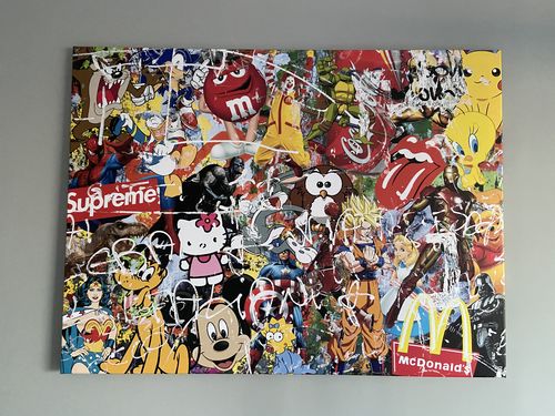 Customer photo review of Tableau Pop Icons v2
