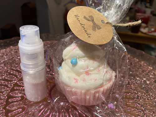 Customer photo review of GLITTER DUSTING PUMP