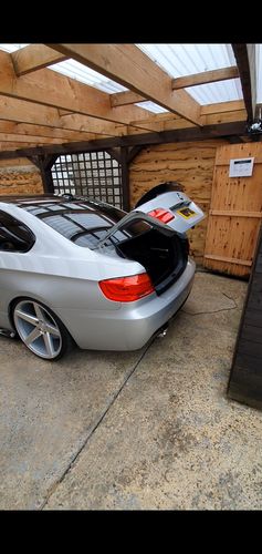 Customer photo review of E90/92 BMW automatic boot struts