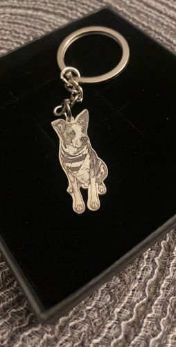 Customer photo review of Silvercut™ Keychain