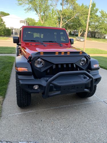 Customer photo review of Demon Grille w/ Mesh - Matte Black(18-20 Jeep Wrangler JL & Gladiator)