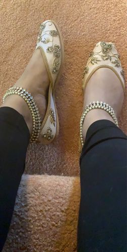 Customer photo review of Double Stone Anklets