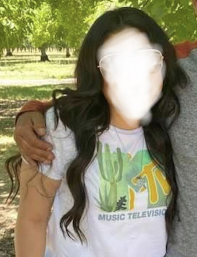 Customer photo review of Customized 1b 20" 8 pieces seamless clip hair 200g
