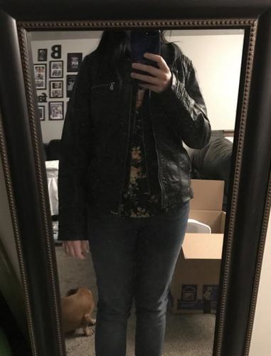 Customer photo review of Kasdeya Leather Jacket