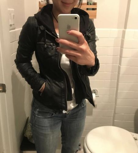 Customer photo review of Kasdeya Leather Jacket