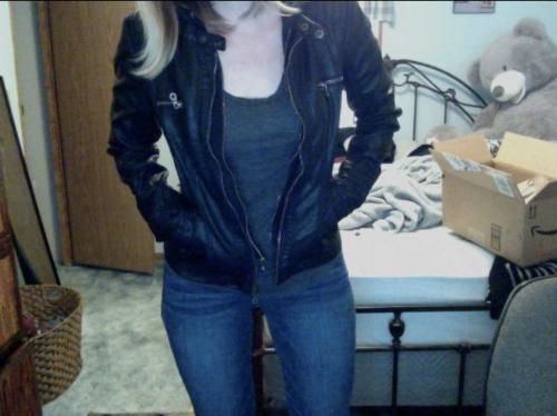 Customer photo review of Kasdeya Leather Jacket
