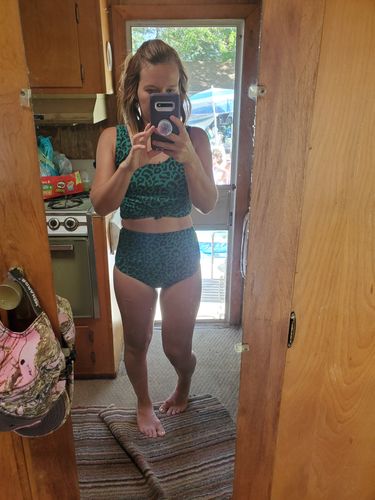 Customer photo review of Barefoot Bottom | Green Leopard Print
