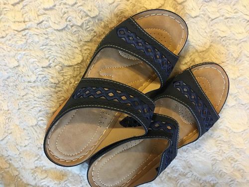 Customer photo review of #1 Best Seller - OPEN TOE VINTAGE WOMEN SANDALS ( 2020 Collection)