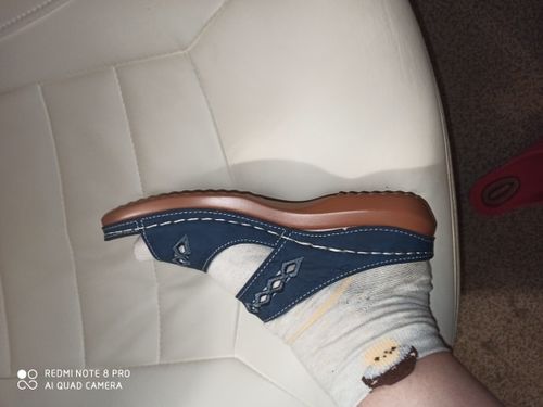Customer photo review of #1 Best Seller - OPEN TOE VINTAGE WOMEN SANDALS ( 2020 Collection)