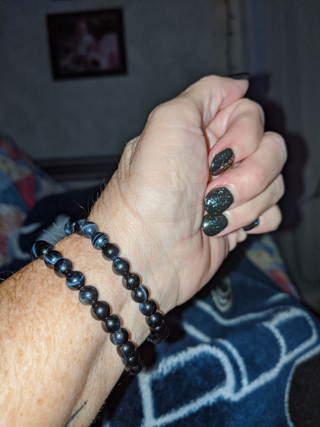 Customer photo review of Blue-Tigers-Eye Protection & Wealth Bracelet