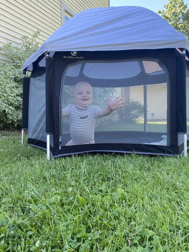 Customer photo review of Pop N' Go® Playpen