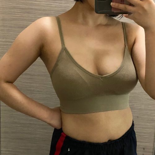 Customer photo review of Ultimate Versatile Seamless Bra/Bralette