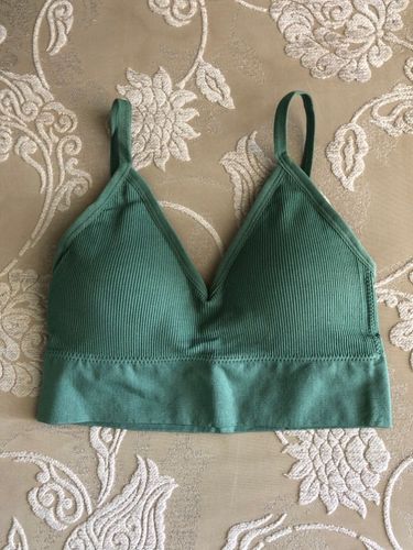 Customer photo review of Ultimate Versatile Seamless Bra/Bralette