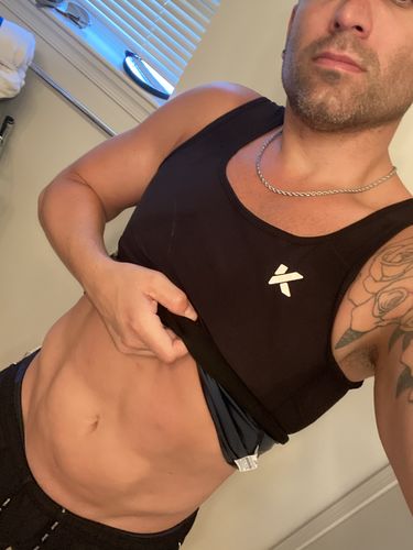 Customer photo review of Men's Heat-Trapping Sweat Vest