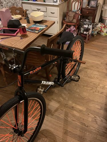 Customer photo review of Plaintiff BMX Bike - 29"