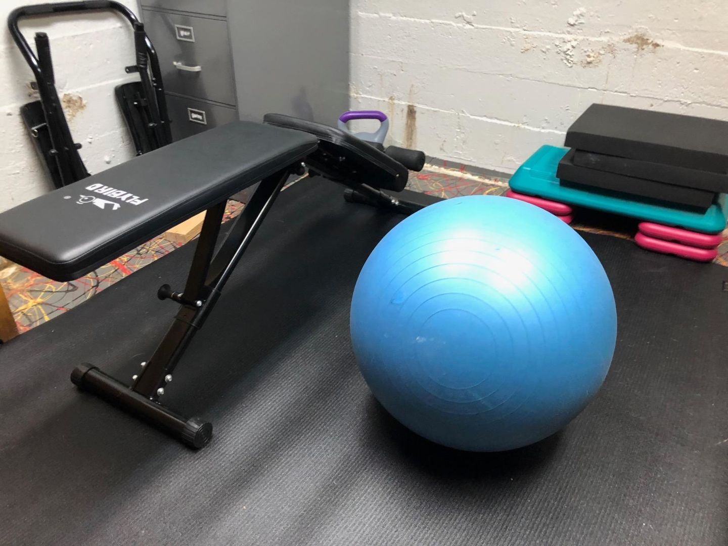 Customer photo review of GXMMAT Large Exercise Mat 6'x6'