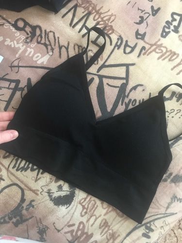 Customer photo review of Ultimate Versatile Seamless Bra/Bralette