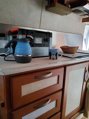 Customer photo review of Lithium Portable Power Station 1000 Watt 60Ah iTECH1000P
