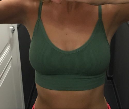 Customer photo review of Ultimate Versatile Seamless Bra/Bralette