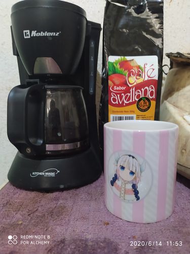 Customer photo review of Promoción de bienvenida.  Compra un café saborizado y obtén un cafe americano de 85 gramos ¡GRATIS!
