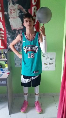 Customer photo review of MORANT Ja 2019-20 (Retro Vert) V2