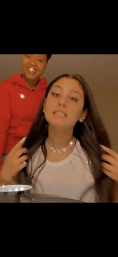 Customer photo review of “Mariposa Diamante choker”